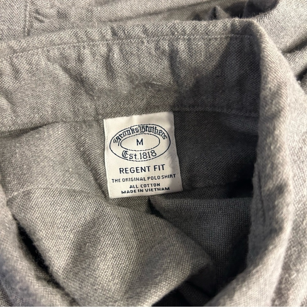 Brooks Brothers Regent Fit Gray Flannel Button Down Collar Shirt, Size Medium - Picture 8 of 9